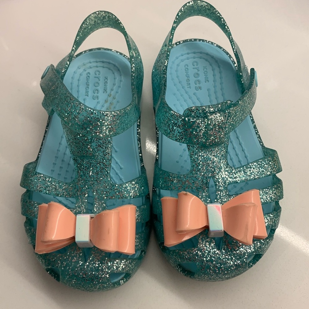 Crocs sz 7
